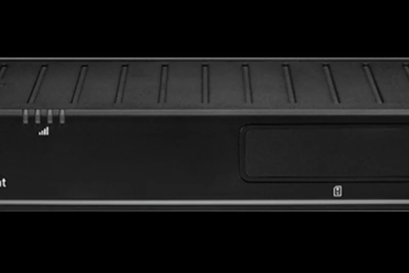 Cradlepoint E300 Enterprise Router