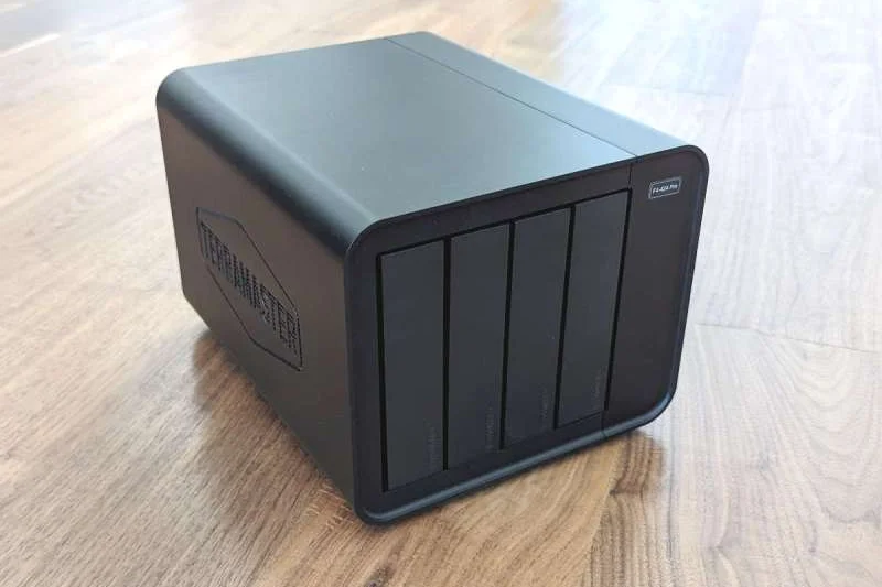 TerraMaster F4-424 Pro