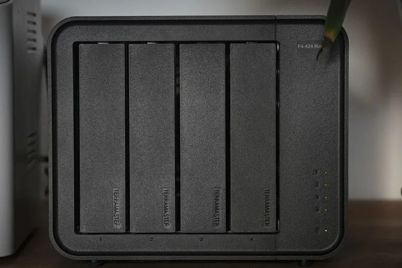 TerraMaster F4-424 Max