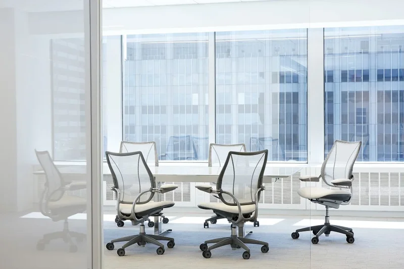 Humanscale Liberty Task