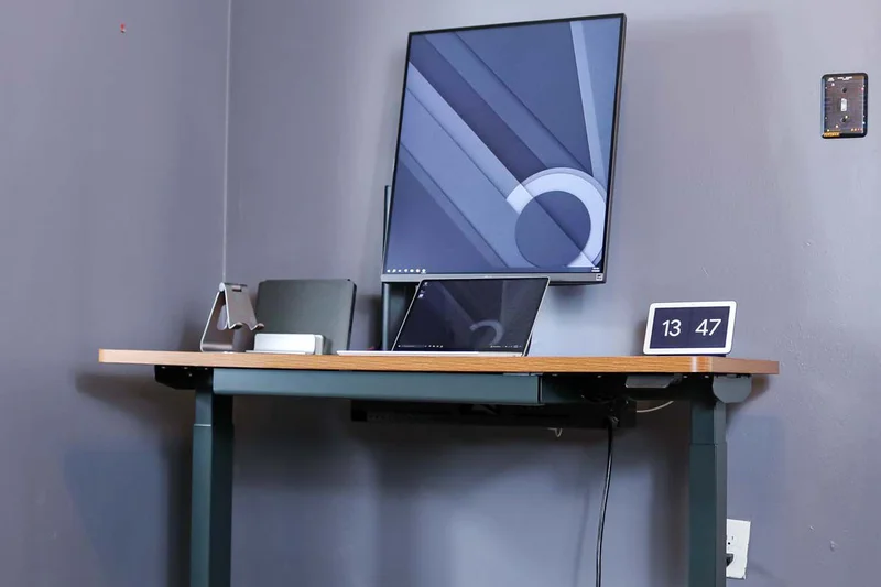 Branch Duo Standing Desk