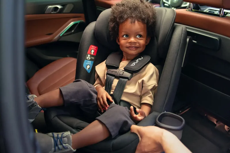 Nuna EXEC一体式汽车安全座椅