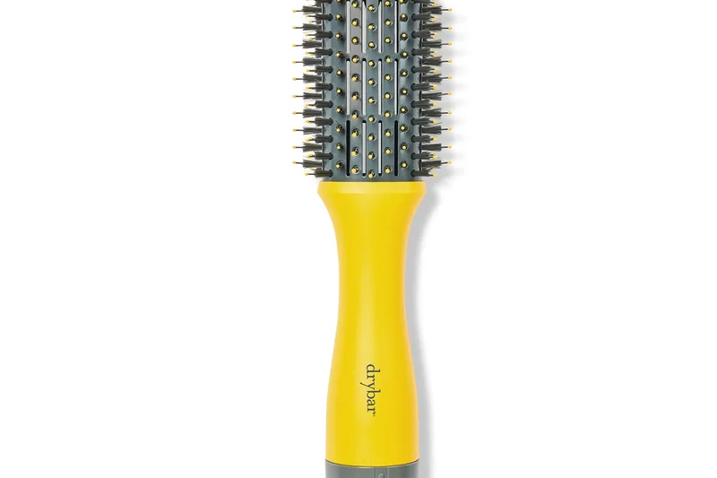 The Double Shot Oval Blow-Dryer Brush