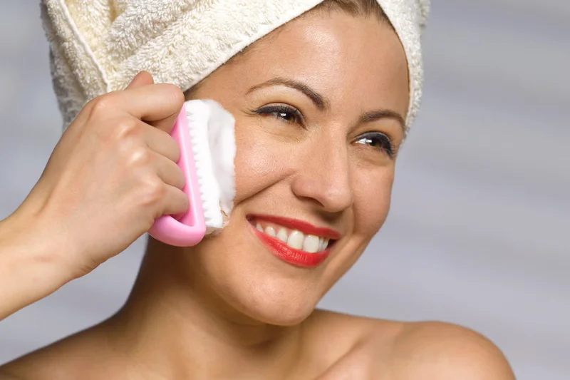 INNERNEED Soft Silicone Face Brush