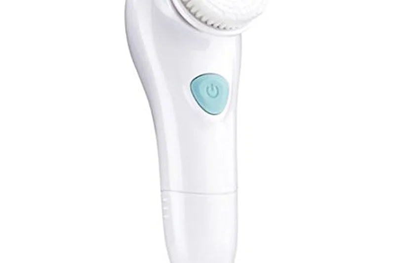 No7 Radiant Results Revitalising Sonic Action Cleansing Brush