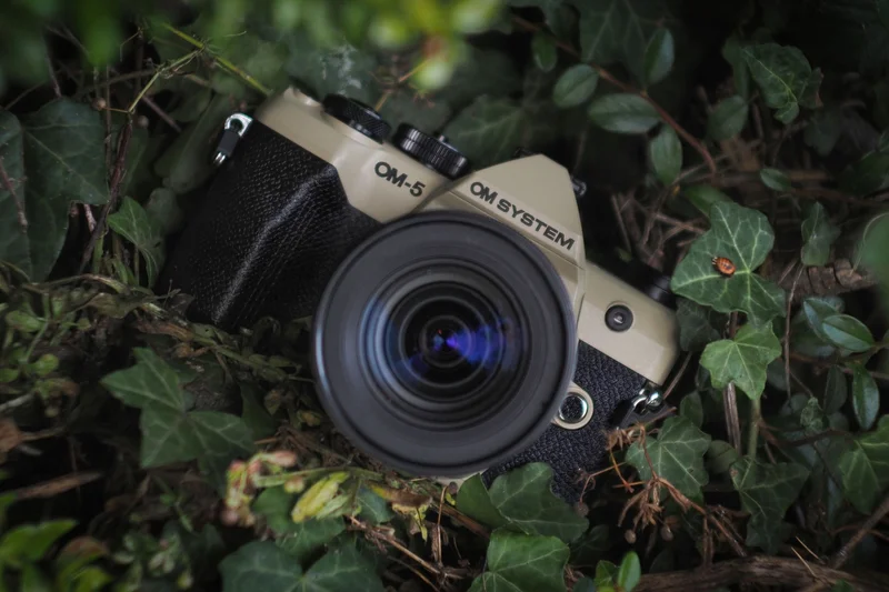 OM System OM-5