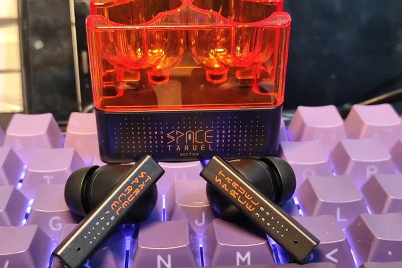 Moondrop Space Travel