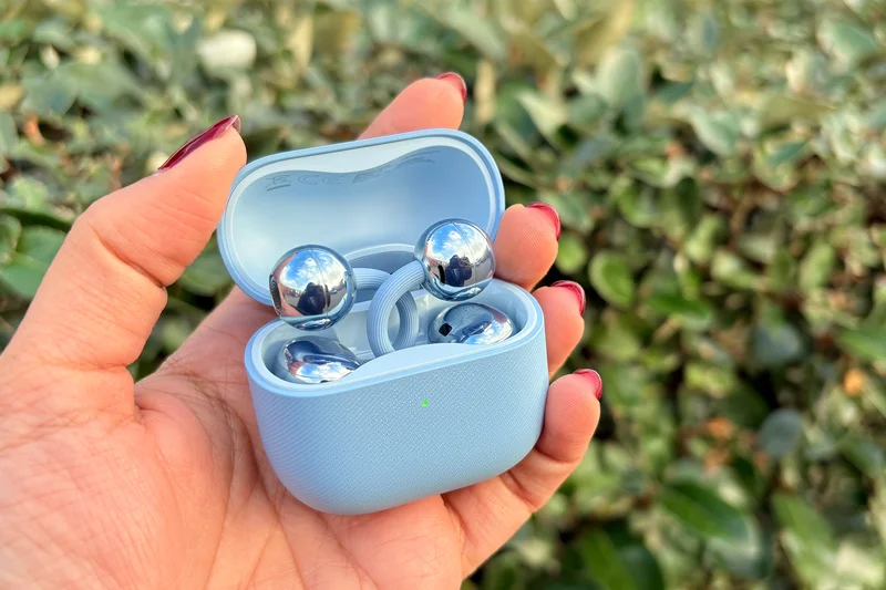 Bowers &amp; Wilkins Pi8