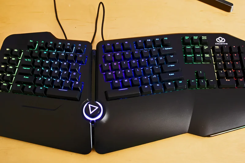 Cloud Nine C989M Ergonomic Mechanical