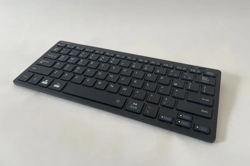 Elecom TK-FBP102 (JIS)