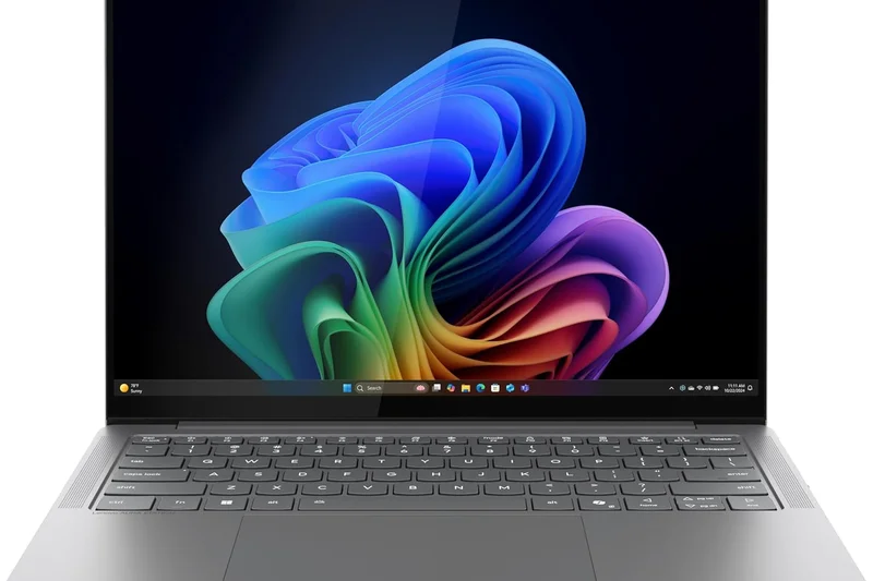 Lenovo Yoga Slim 7i Ultra Aura Edition
