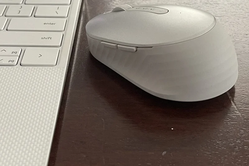 Dell Premier Rechargeable Wireless Mouse MS7421W