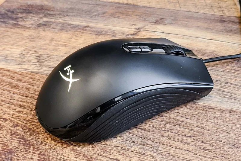 HyperX Pulsefire Core RGB 游戏鼠标