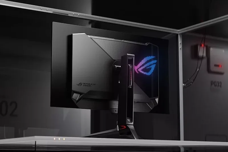 ASUS ROG Swift OLED PG32UCDM