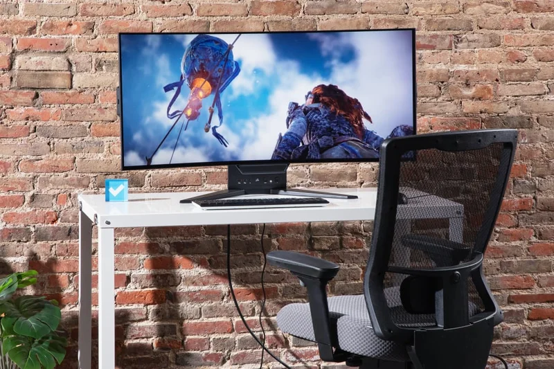 Corsair Xeneon Flex 45WQHD240