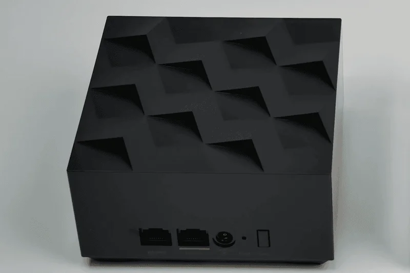 Netgear Nighthawk MK63S