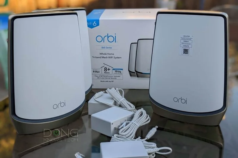 Netgear Orbi 860 系列 (RBK863S) 3 件装