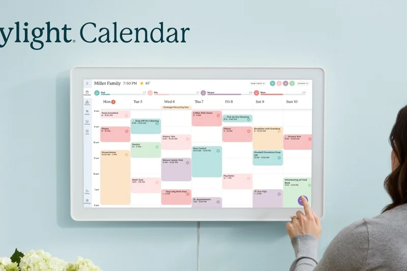 Skylight Calendar Max 27英寸
