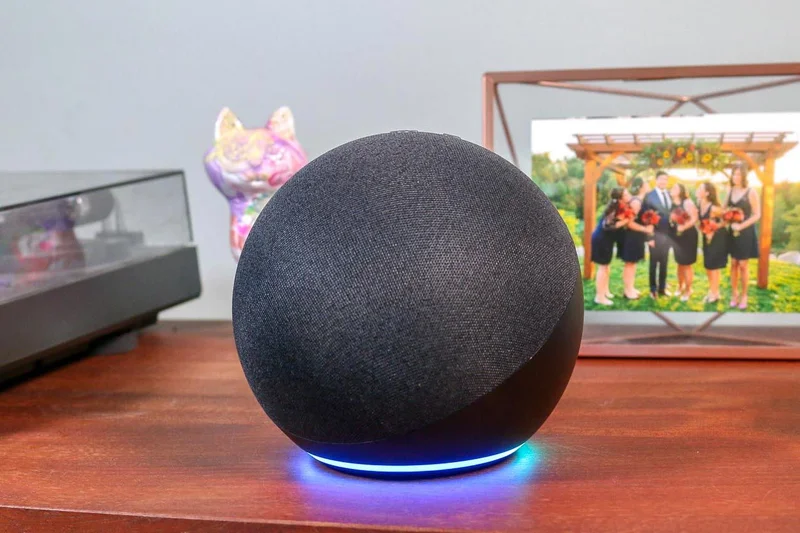 Amazon Echo (第 4 代)