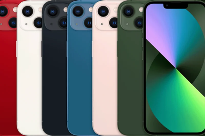 Apple iPhone 13 (128GB, Amazon Renewed)