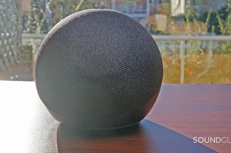 Amazon Echo Dot (第五代)