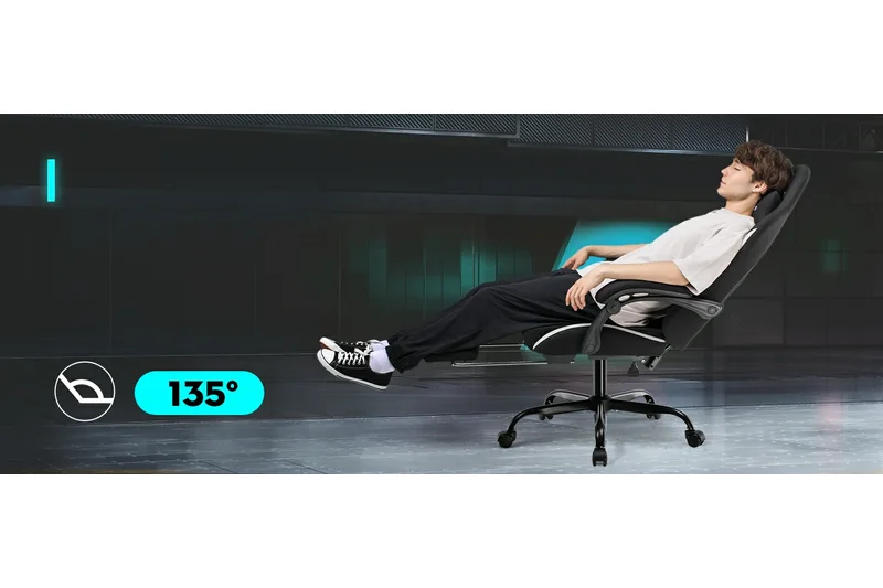 GTPLAYER 带脚踏电竞椅