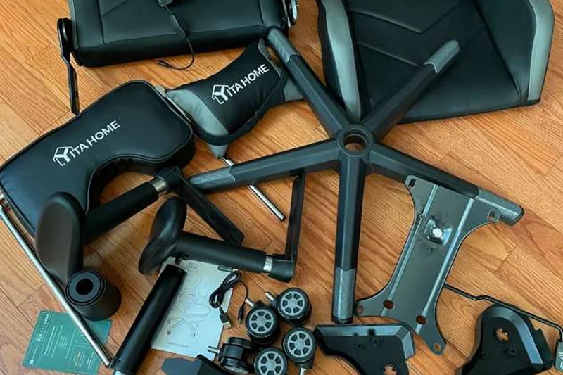 YITAHOME 带脚踏电竞椅