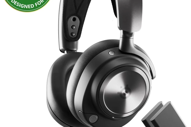 SteelSeries Arctis Nova Pro Wireless