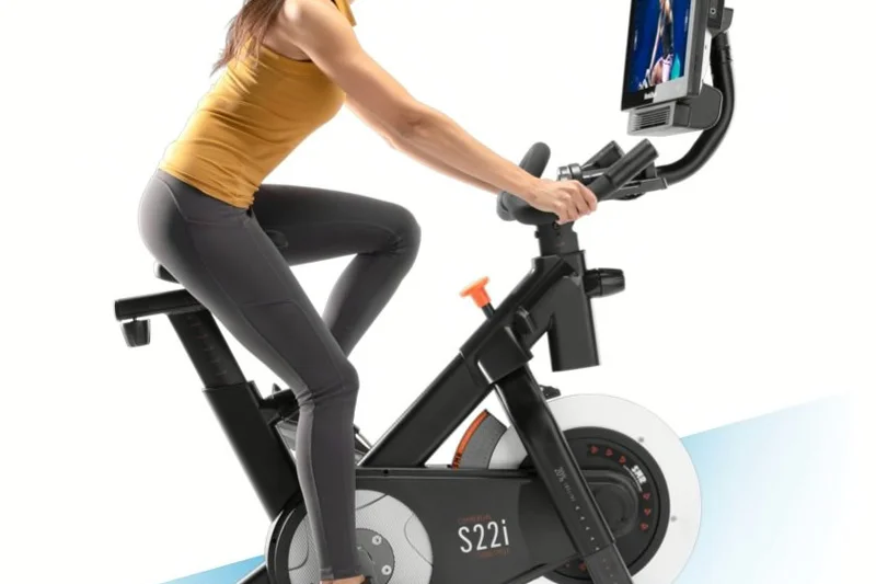 NordicTrack Commercial S22i Studio Cycle