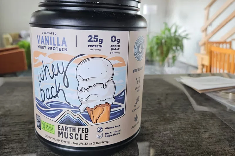 Earth Fed Muscle Whey Back Vanilla Grass-Fed Whey