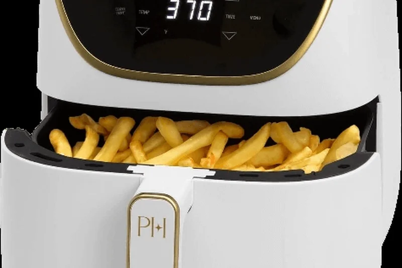 Paris Hilton 8-in-1 Heart Shaped Air Fryer
