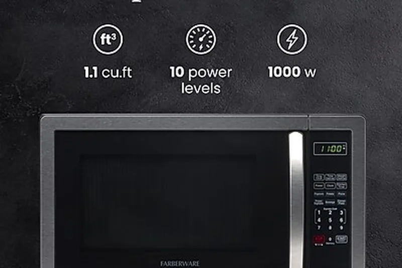 Farberware 1.1 Cu. Ft. Stainless Steel Microwave FMO11AHTBKB