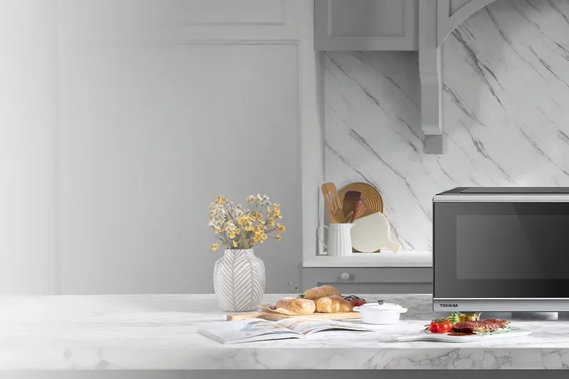 Toshiba ML-EM62P(SS) Large Countertop Microwave