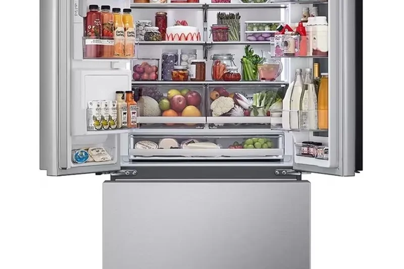 LG 26 cu. ft. Counter-Depth MAX Mirror InstaView French Door Refrigerator (LRYKC2606S)