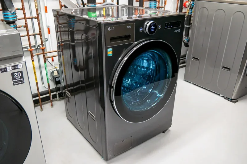 LG WM6700HBA 5.0 cu. ft. Mega Capacity Smart Front Load Washer