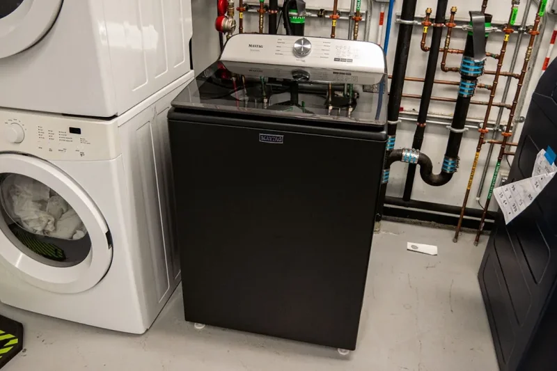 Maytag MVW6500MBK 4.7 cu. ft. Pet Pro 波轮式洗衣机