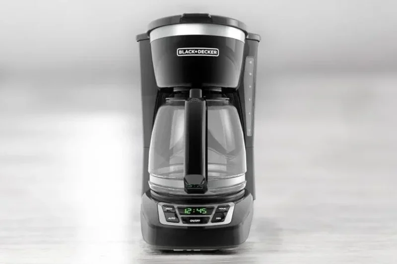 Black+Decker 12-Cup Programmable Coffeemaker (CM1160B)