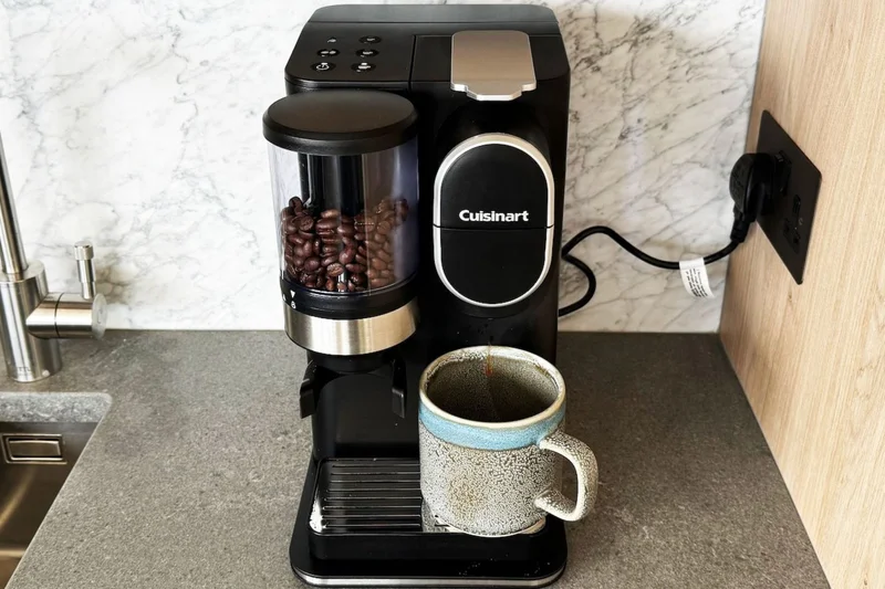 Cuisinart Custom Grind & Brew 单杯 DGB-30