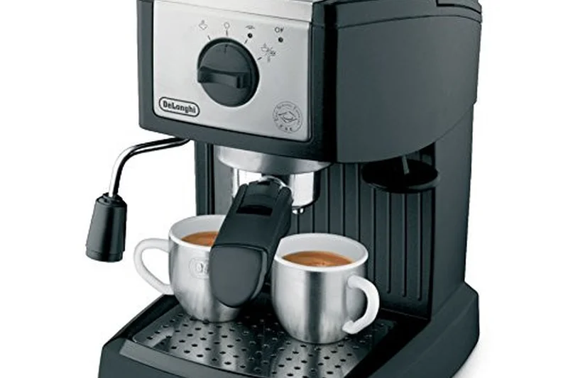 De'Longhi EC155 15巴泵压意式浓缩咖啡和卡布奇诺机