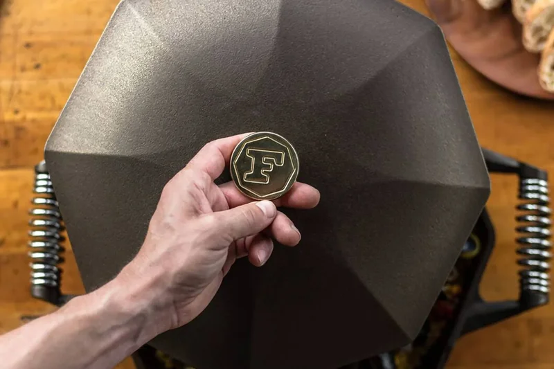 FINEX 10 英寸铸铁煎锅