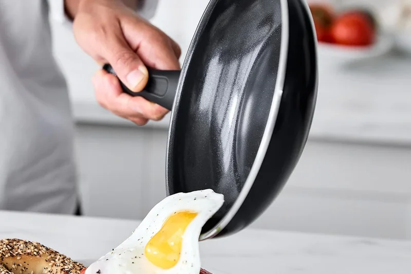 GreenLife Soft Grip健康陶瓷不粘煎锅