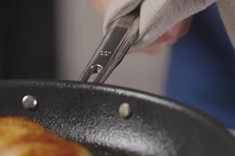 Misen Carbon Nonstick Frying Pan