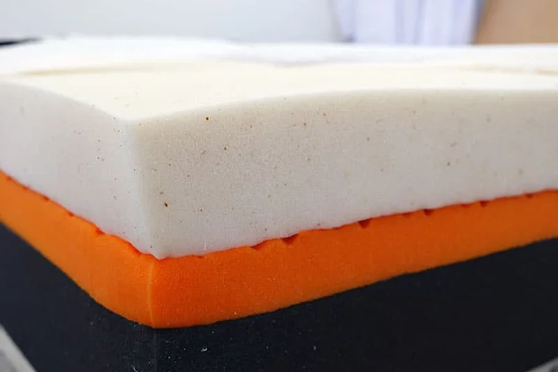 Layla记忆棉床垫