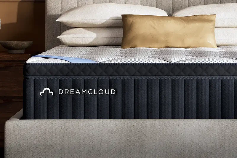 DreamCloud Classic Memory Foam