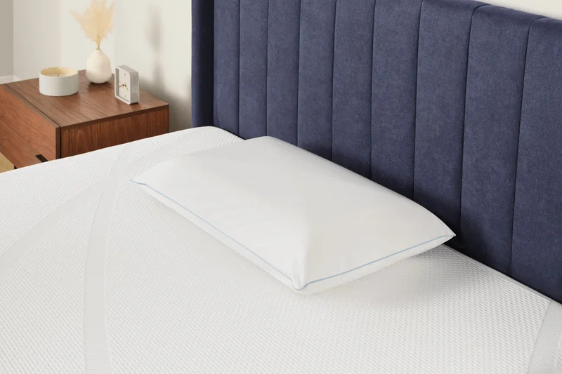 Tempur-Pedic TEMPUR-Cloud Breeze Dual Cooling Pillow