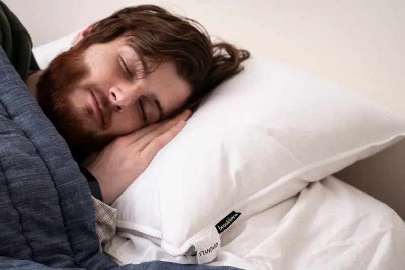 Brooklinen 羽绒枕