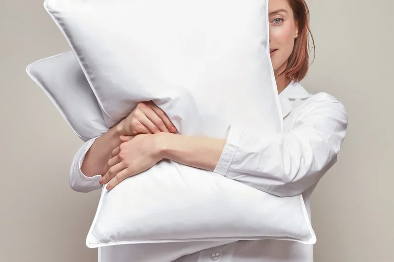 Peacock Alley 羽绒替代枕