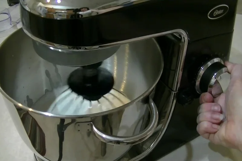 Oster 行星式 4.5夸脱厨师机