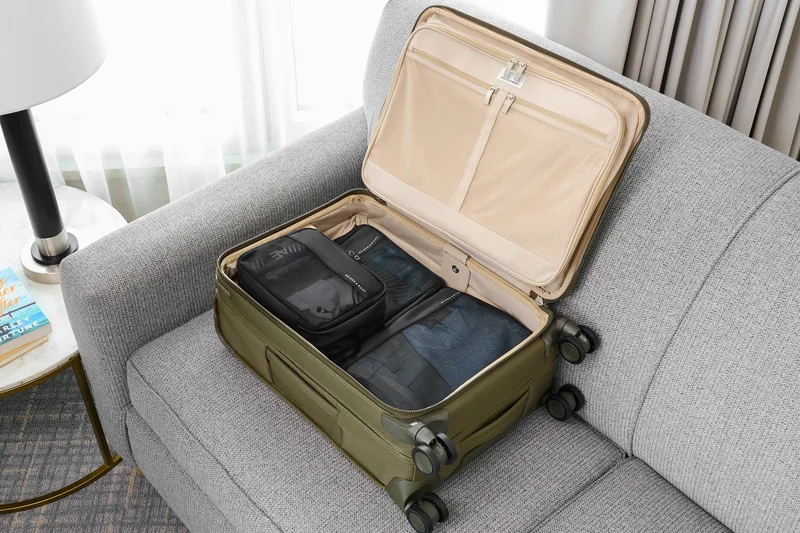 Briggs & Riley Sympatico 21" Expandable Spinner