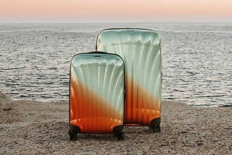 Samsonite Omni PC 20英寸万向轮行李箱